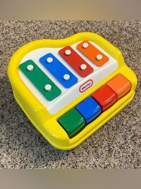 Vintage Little Tikes Piano Xylophone Four Note 1546-00 Yellow Kids Piano Toy